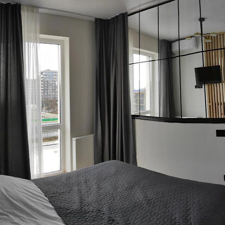 New Apartment Vivita 乌日霍罗德 外观 照片