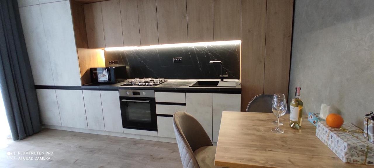 New Apartment Vivita 乌日霍罗德 外观 照片