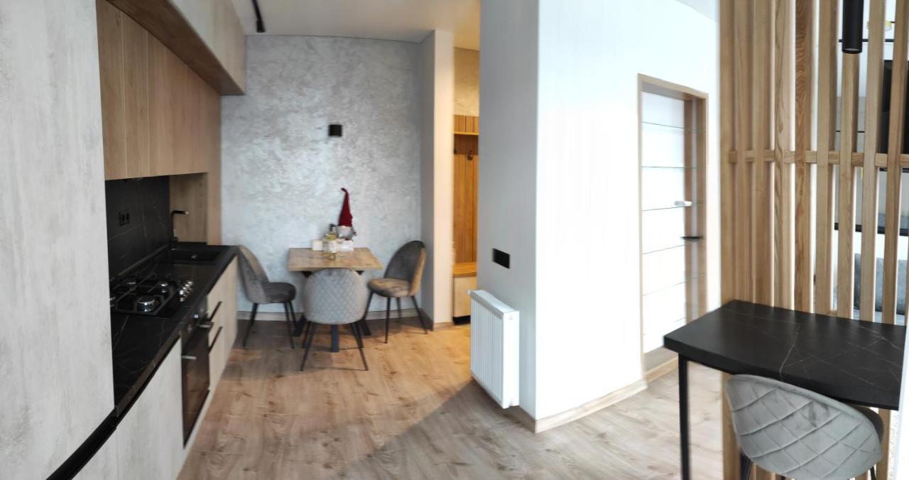 New Apartment Vivita 乌日霍罗德 外观 照片